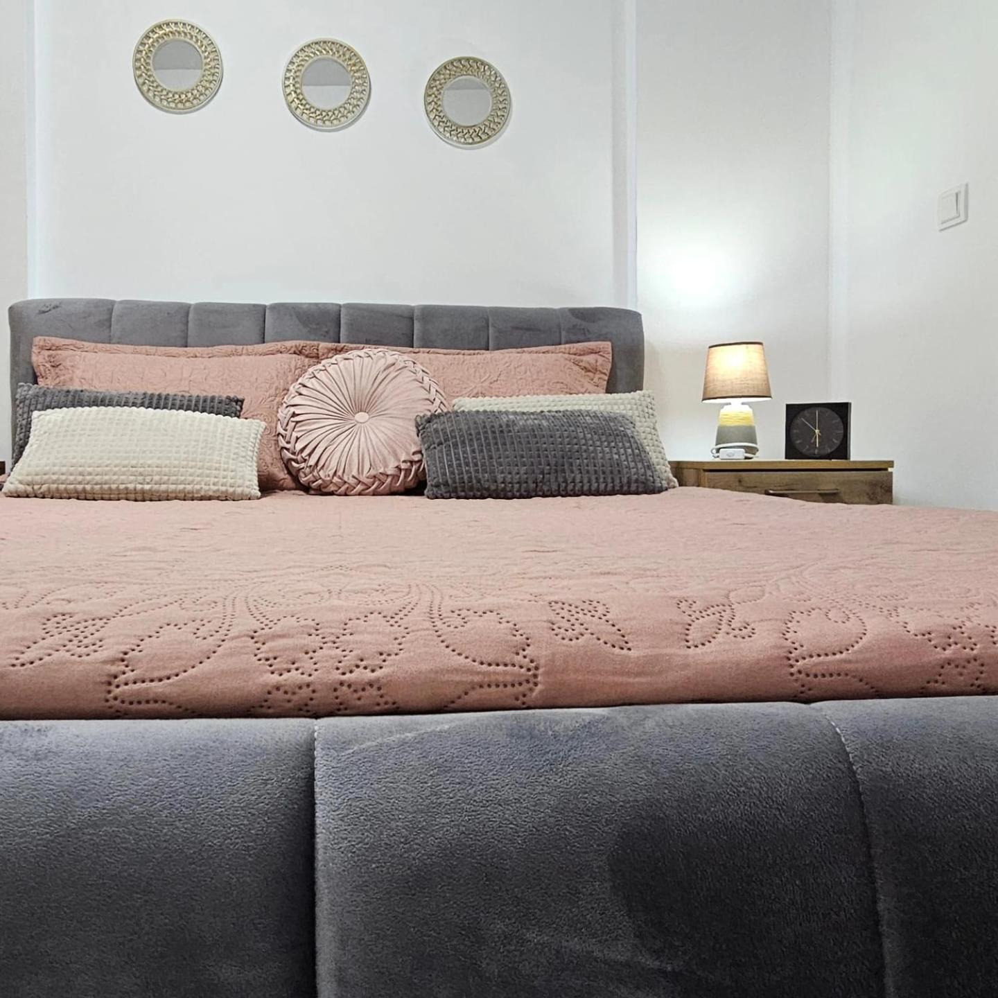 Cozy Apartment - 2 Bedrooms In The Best City Area. Ferizaj Kültér fotó
