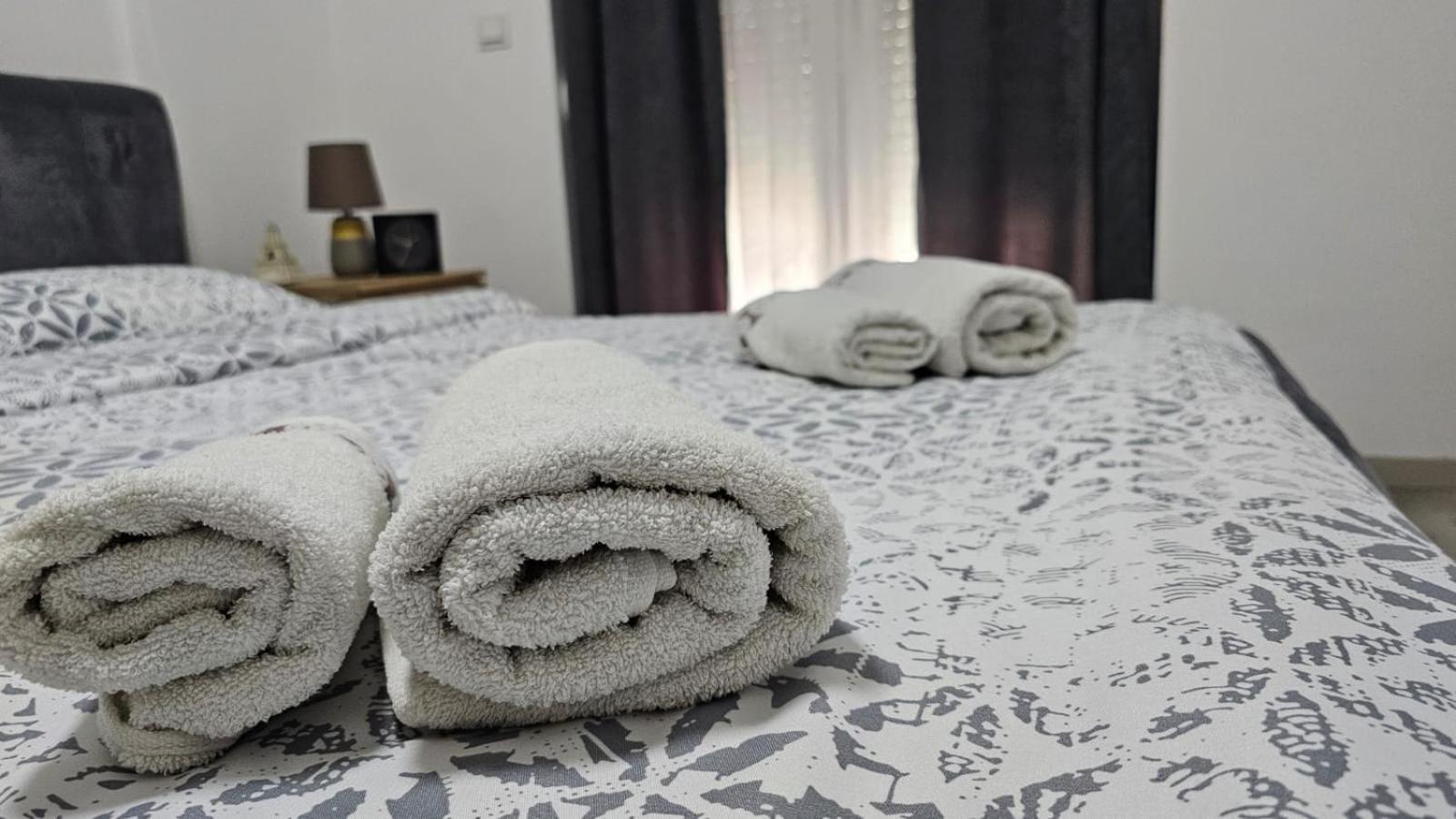 Cozy Apartment - 2 Bedrooms In The Best City Area. Ferizaj Kültér fotó
